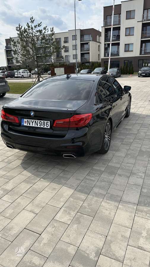 BMW 520 - 4