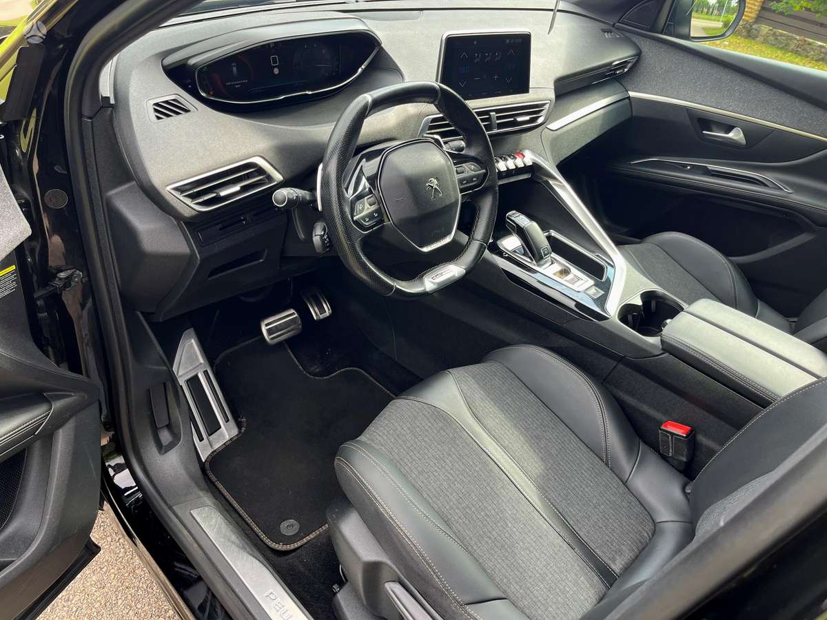 Peugeot 5008 - 11