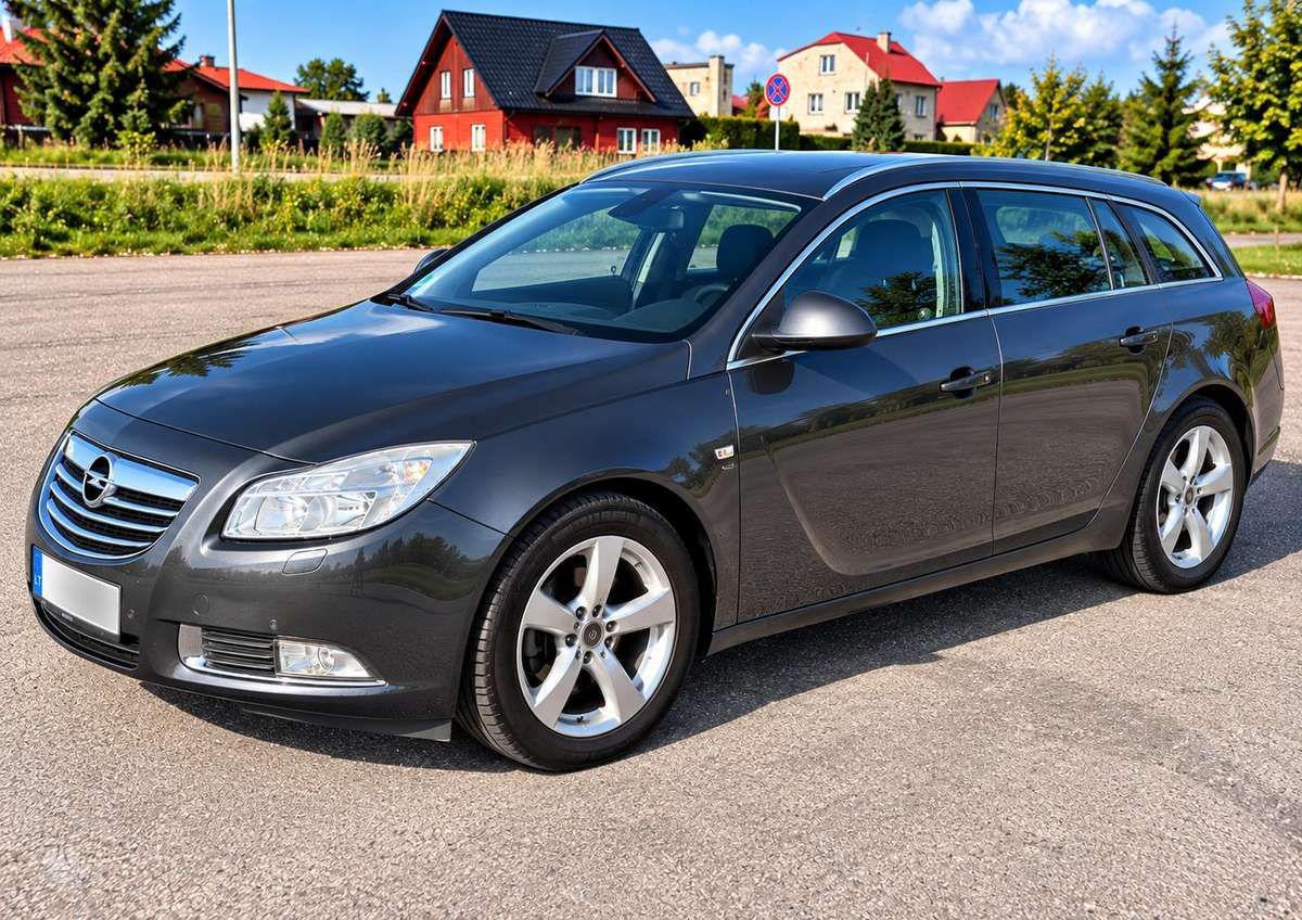 Opel Insignia - 2