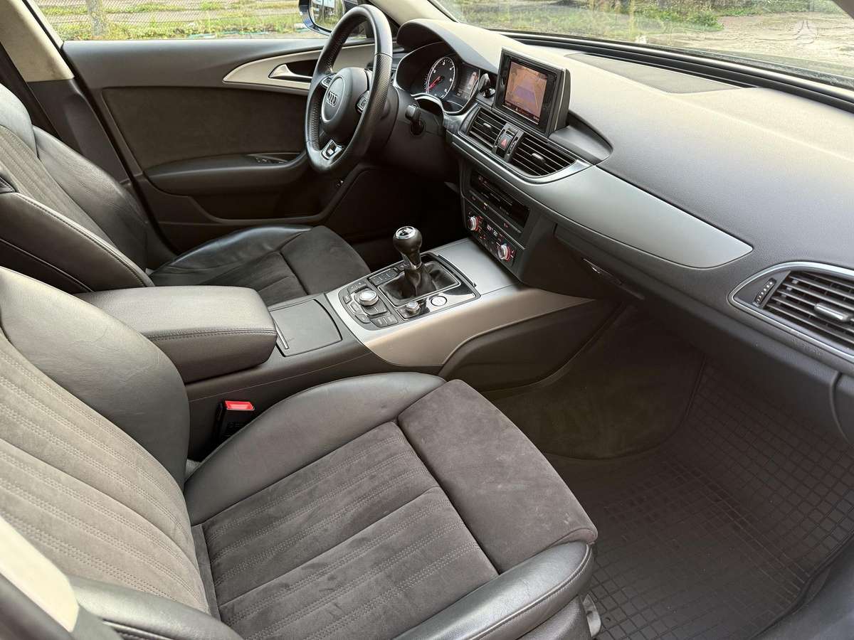Audi A6 - 12