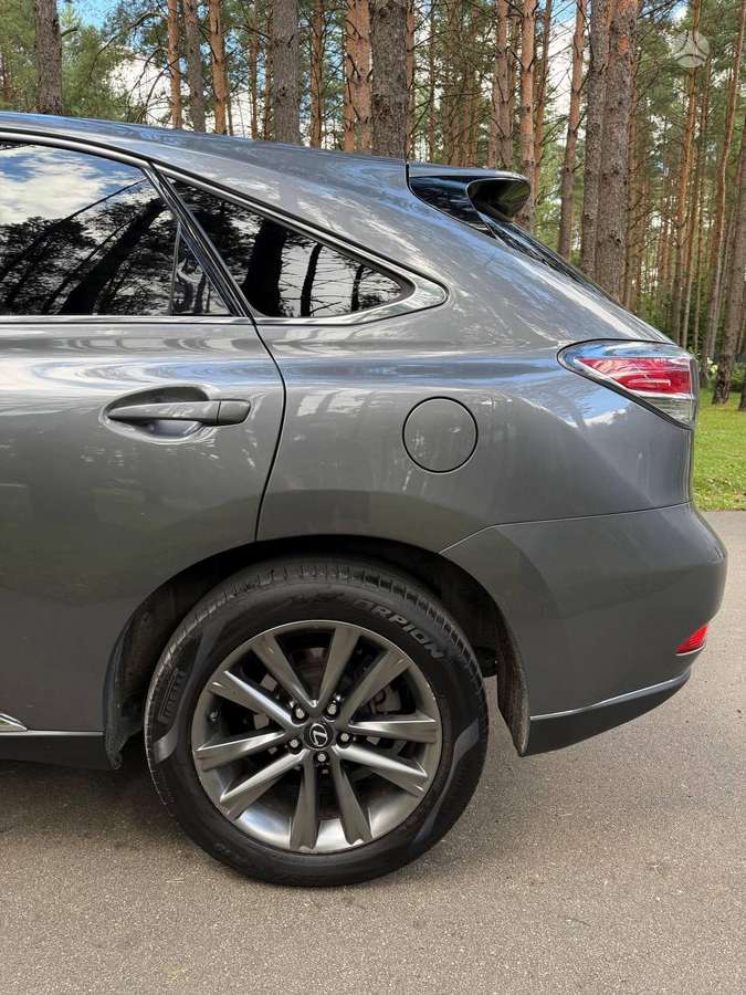 Lexus RX 450h - 10
