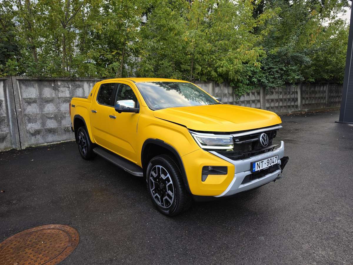 Volkswagen Amarok - 1