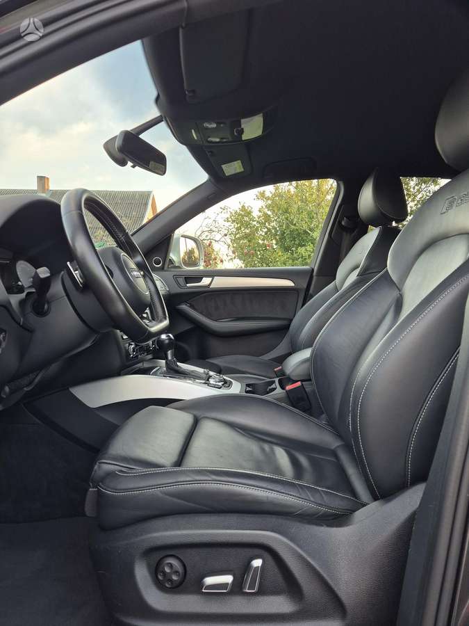 Audi SQ5 - 10