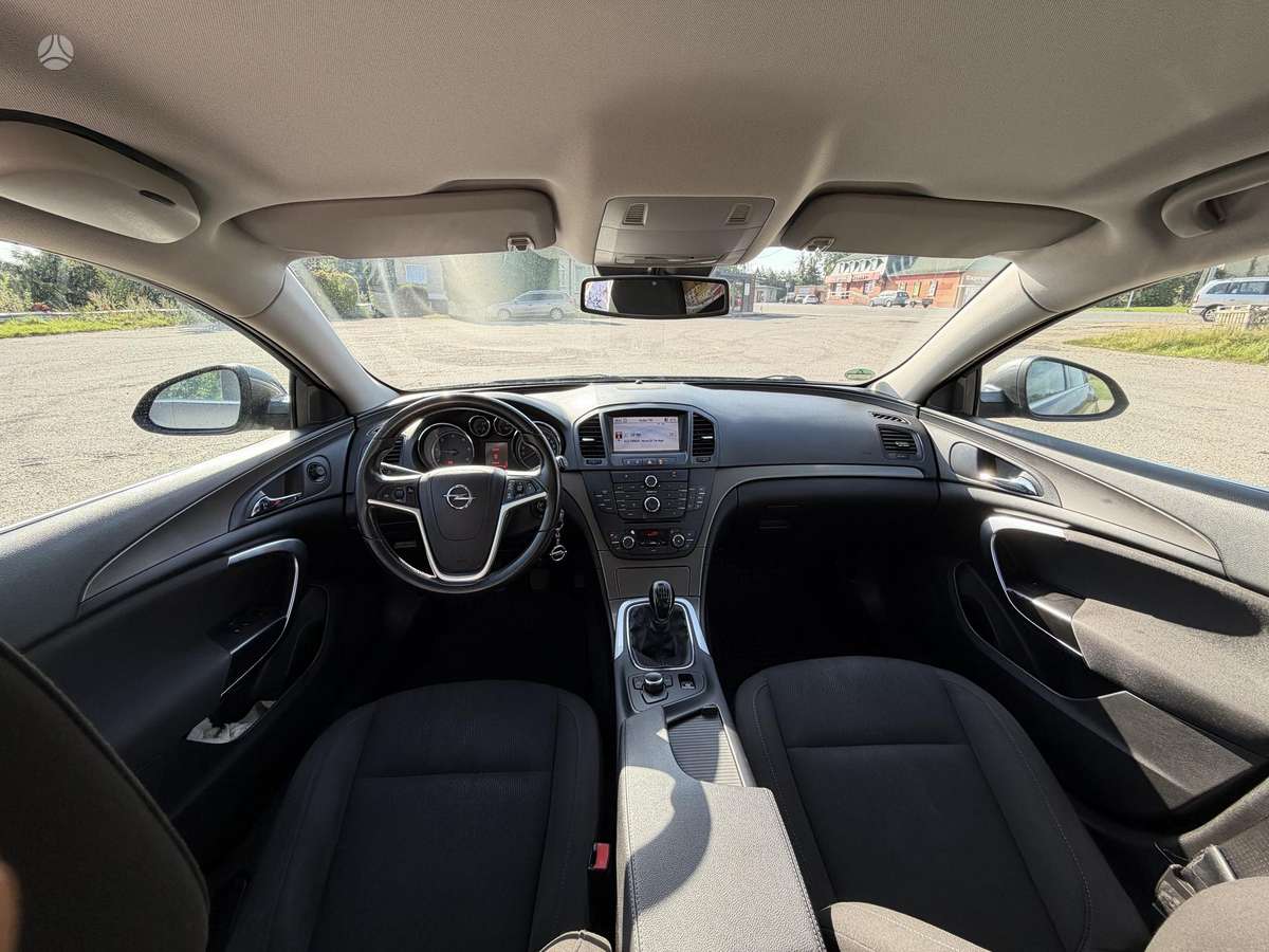 Opel Insignia - 7