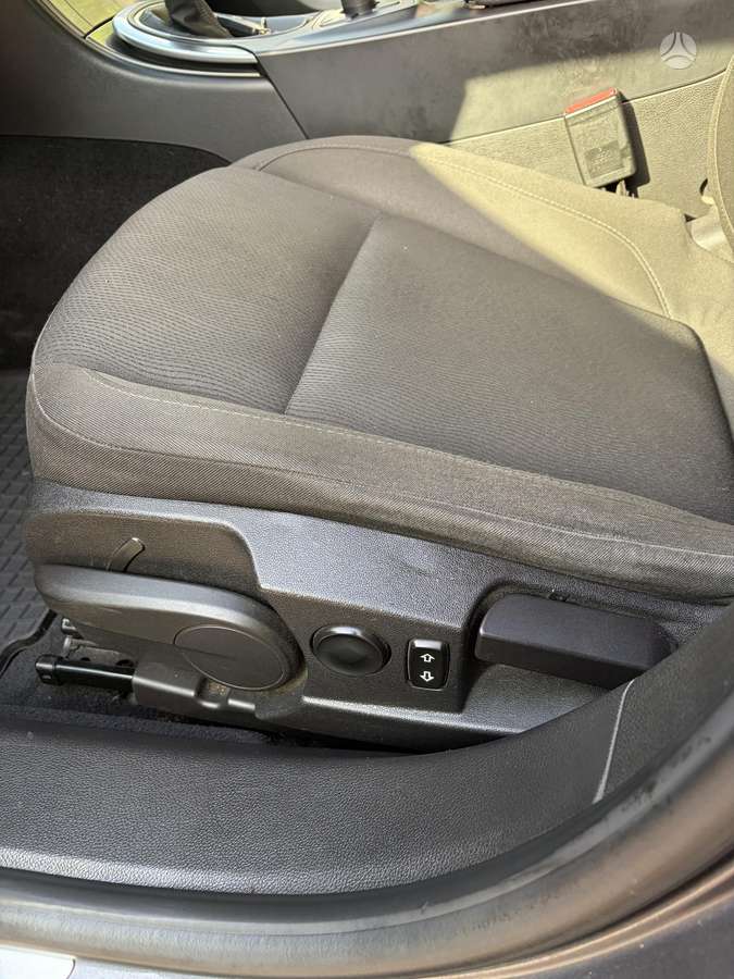 Opel Insignia - 12