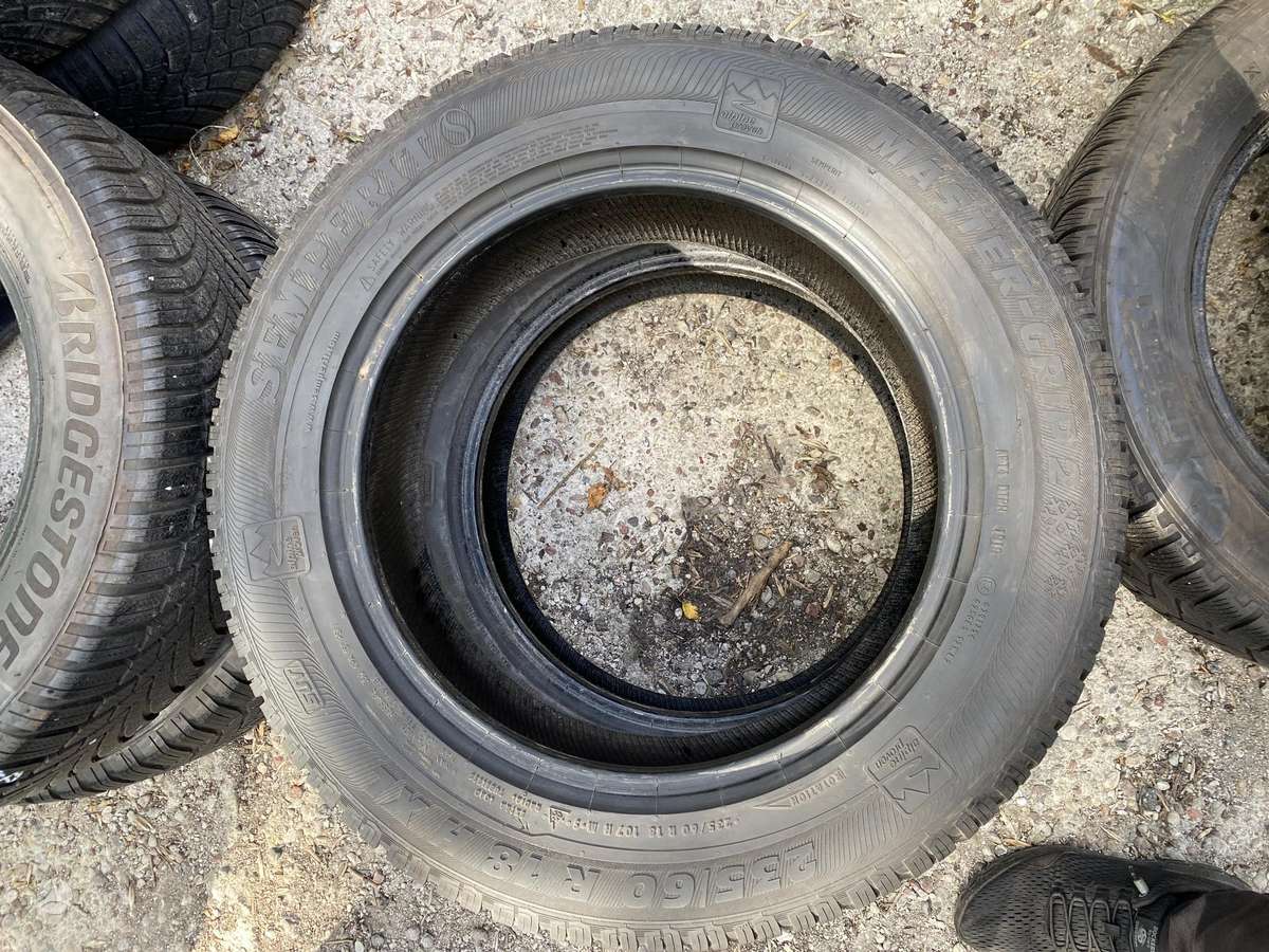 Semperit Master Grip2, winter 235/60 R18