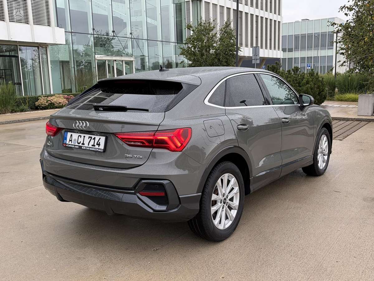 Audi Q3 Sportback - 2
