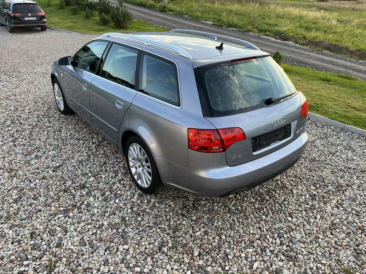 Audi A4 - 9
