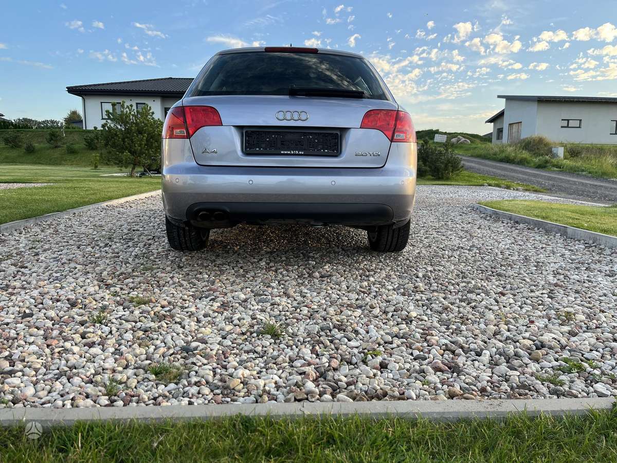 Audi A4 - 12
