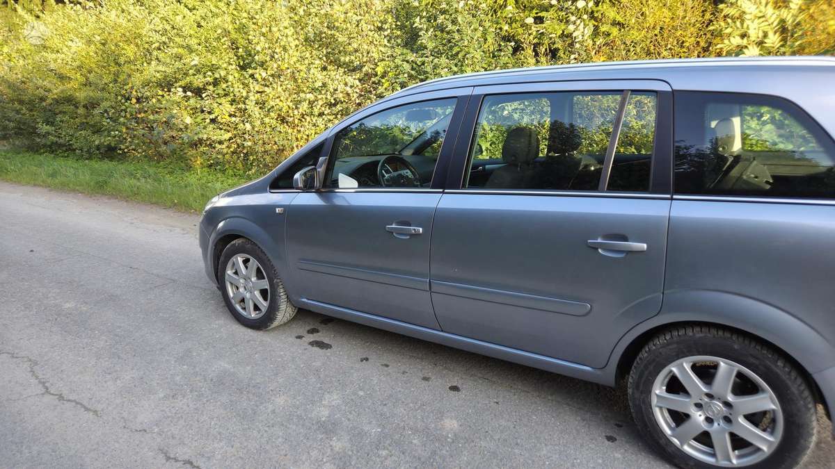 Opel Zafira - 6