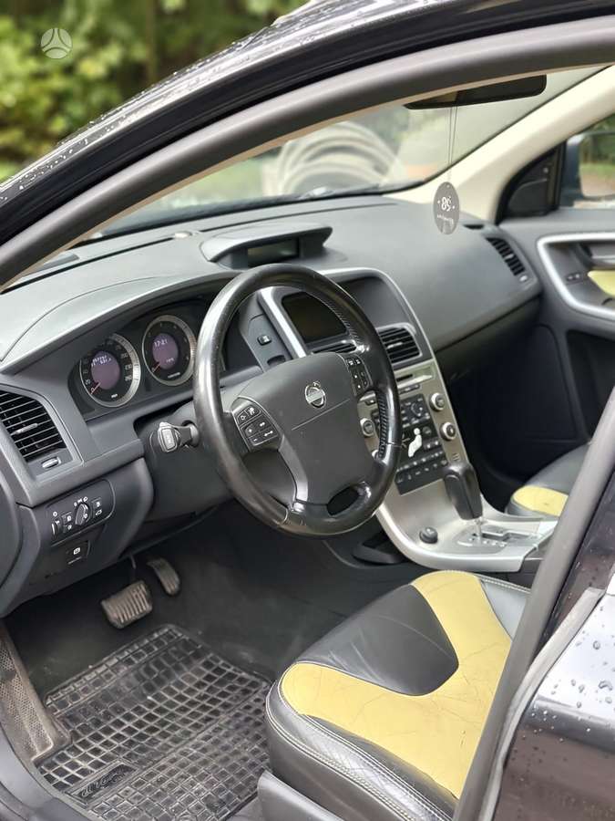 Volvo XC60 - 6
