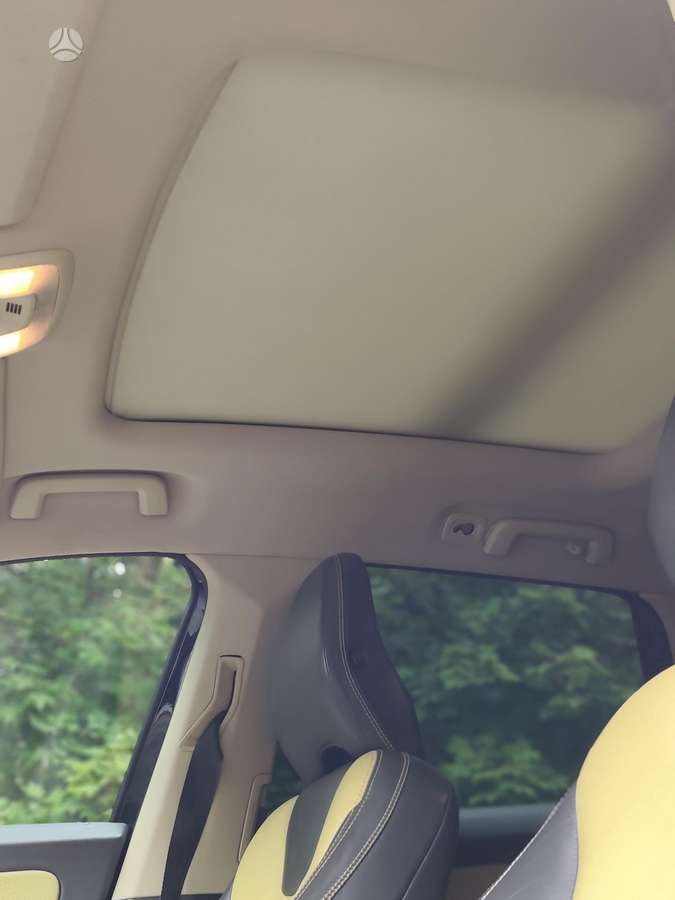Volvo XC60 - 10