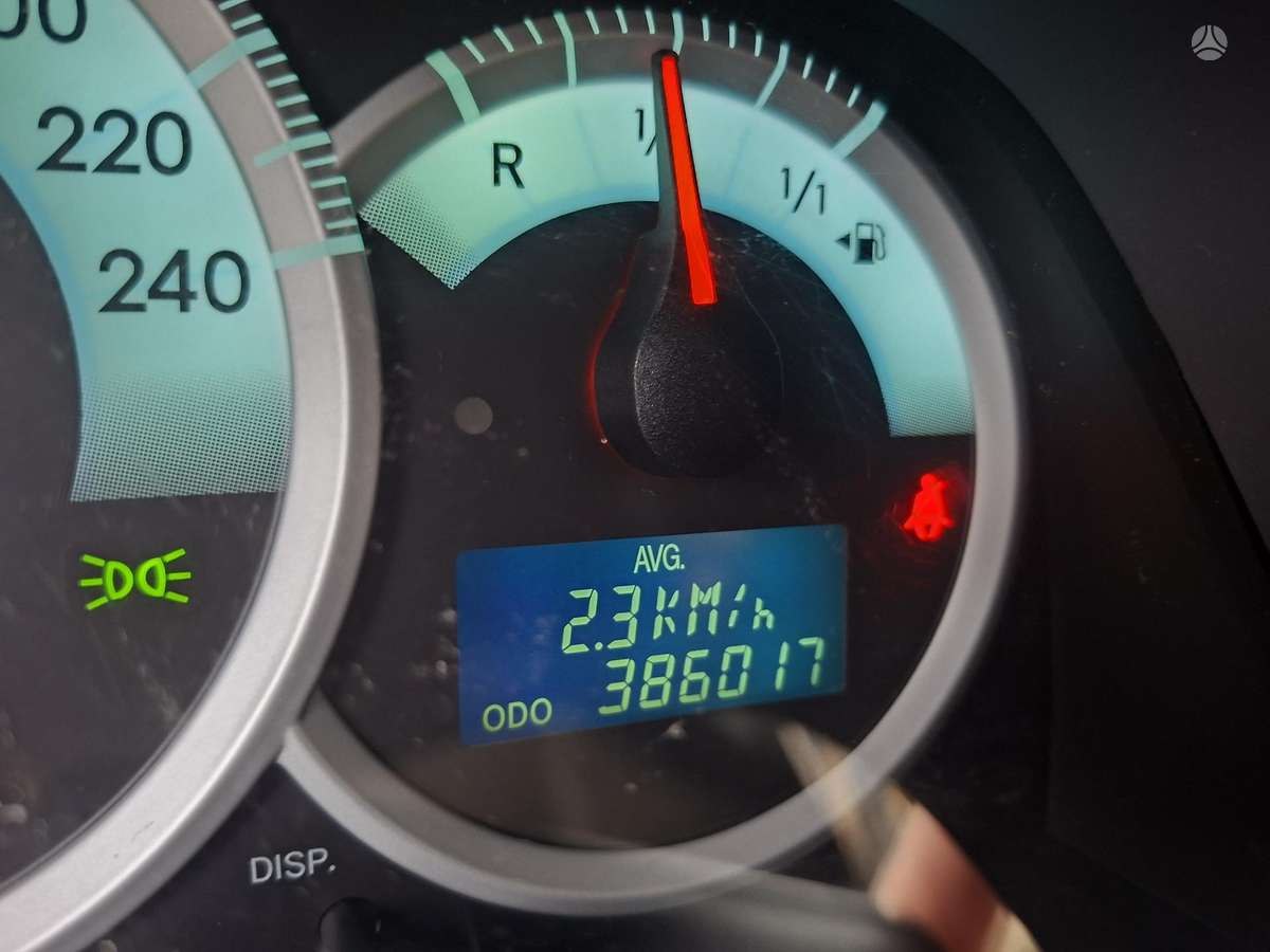 Toyota Corolla Verso - 9