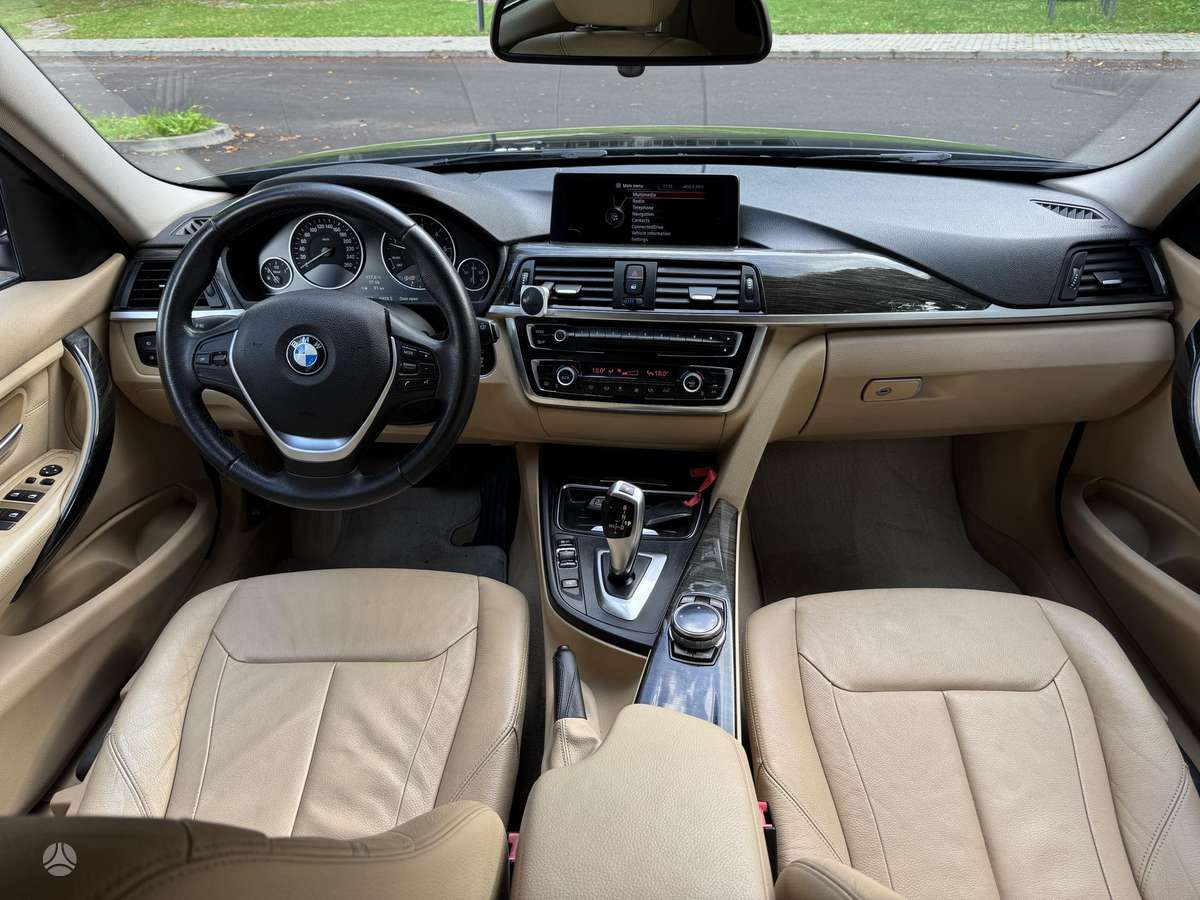 BMW 320, 2.0 l., wagon