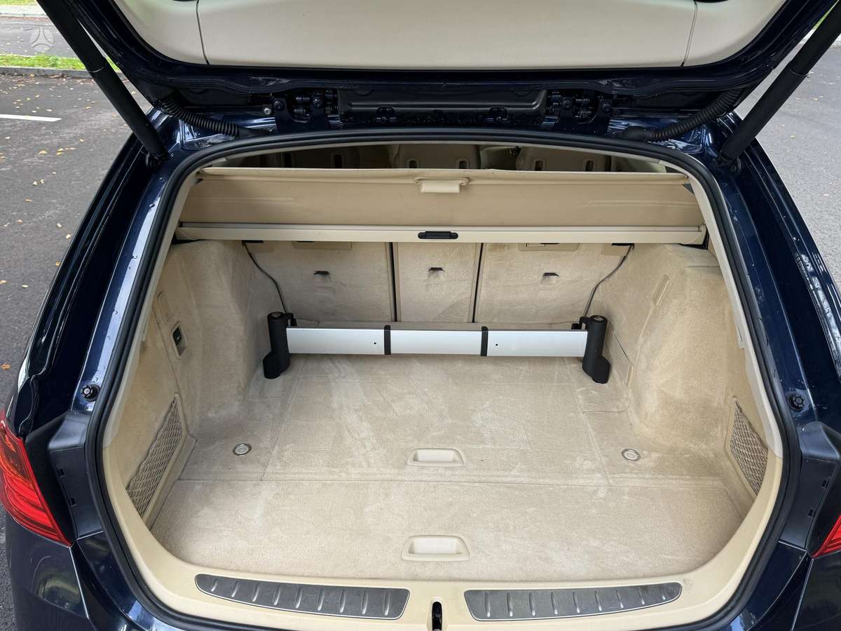 BMW 320, 2.0 l., wagon
