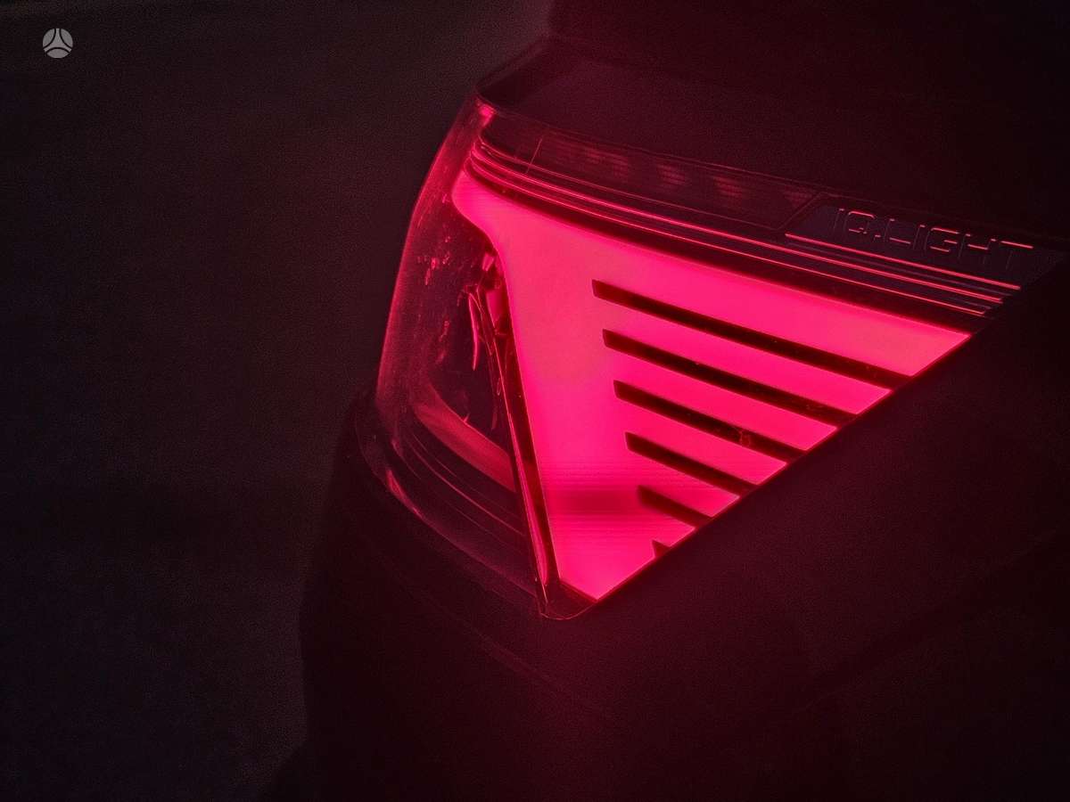 Volkswagen Arteon - 11