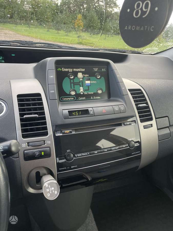 Toyota Prius - 9