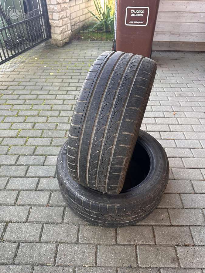 Trazano, all-season 245/45 R18