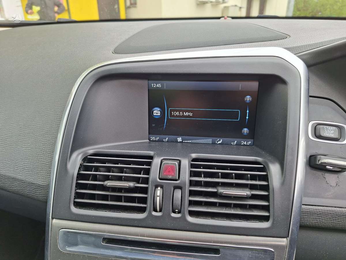Volvo XC60 - 10