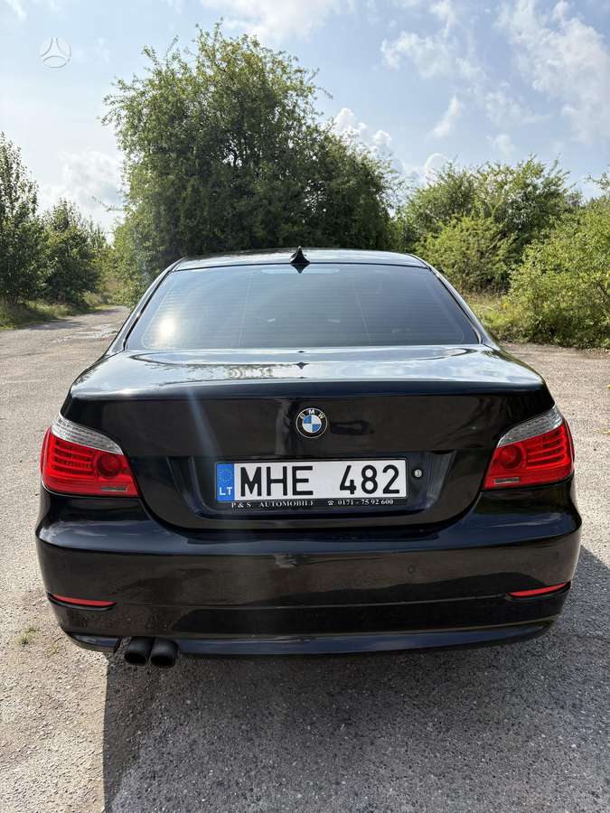 BMW 523, 2.5 l., Седан