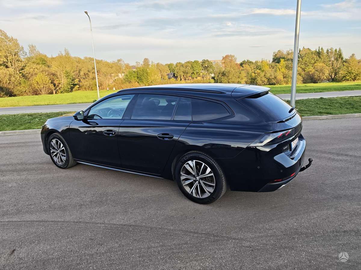 Peugeot 508 - 8