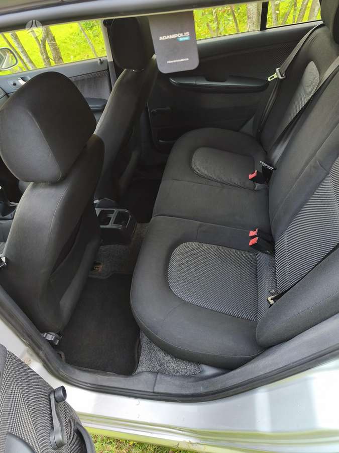 Škoda Fabia - 6