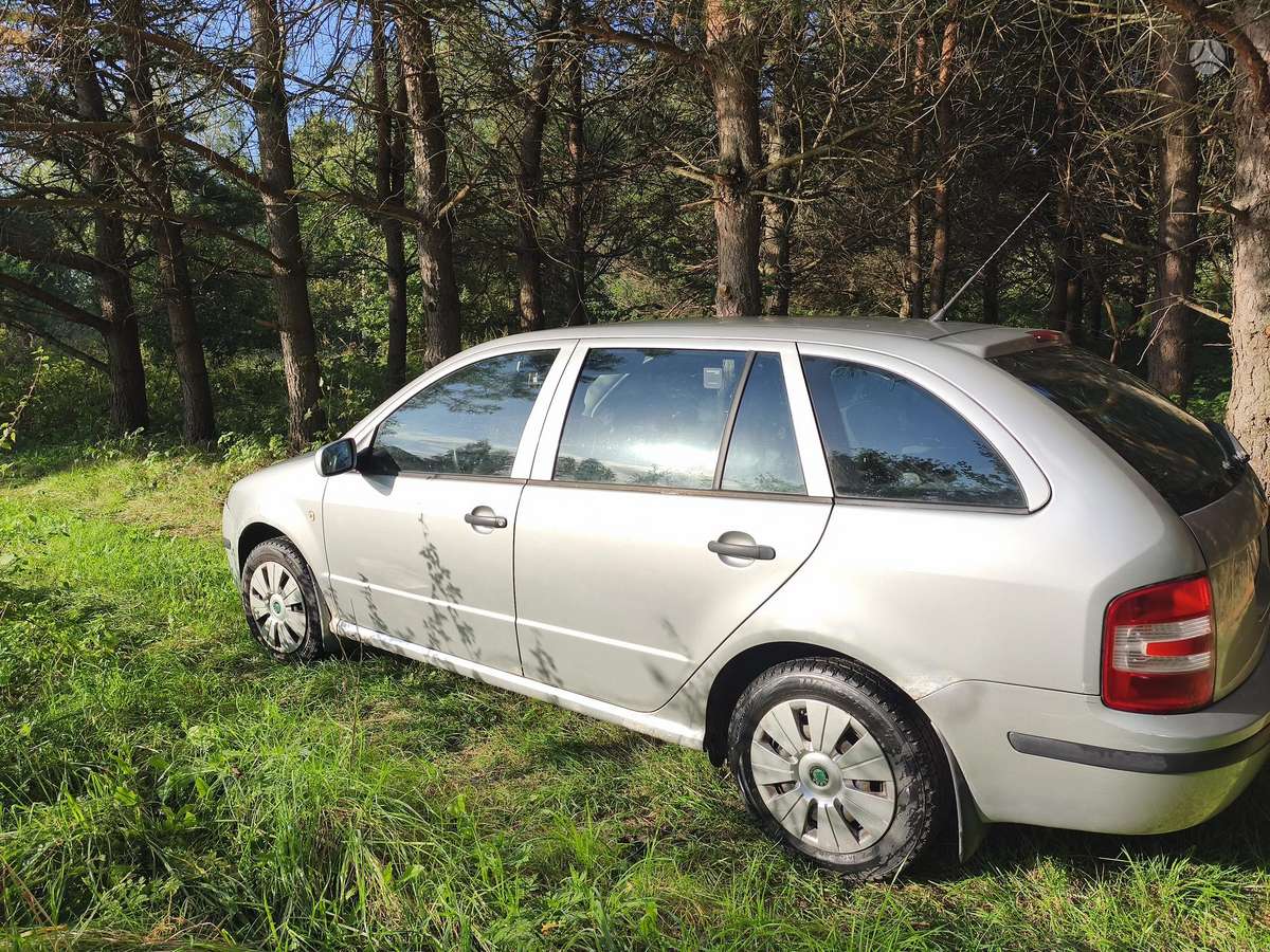Škoda Fabia - 9