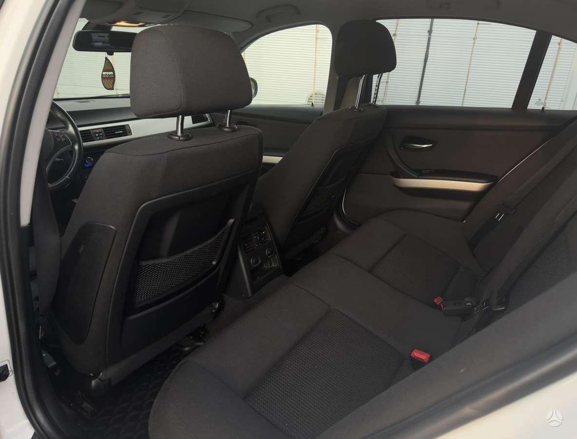 BMW 318, 2.0 l., wagon