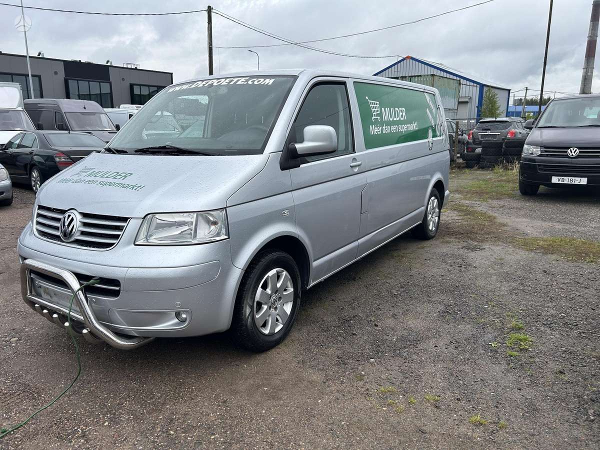 Volkswagen Transporter - 2
