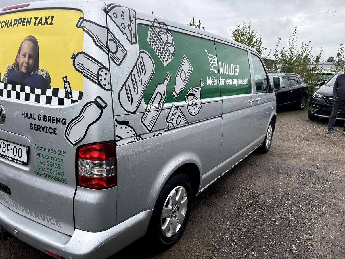 Volkswagen Transporter - 4