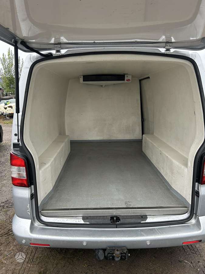 Volkswagen Transporter - 6