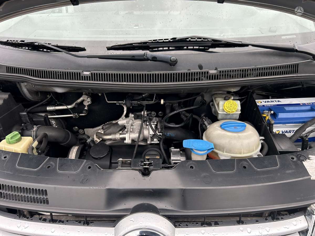 Volkswagen Transporter - 7