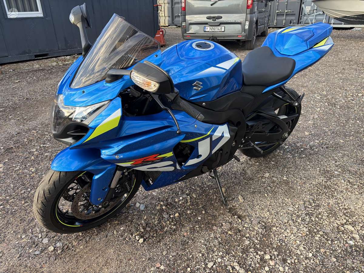 Suzuki GSX-R 1000cc, superbikes