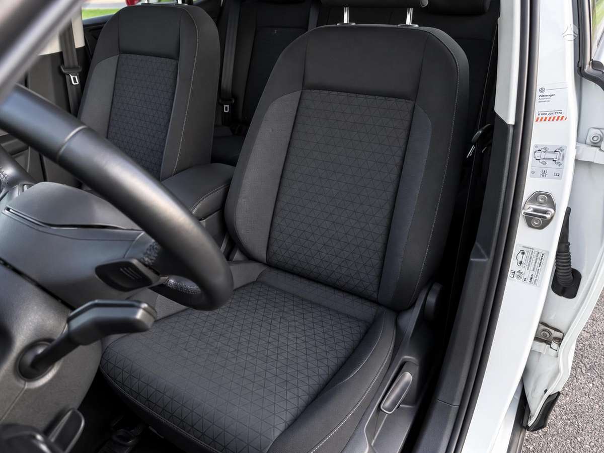Volkswagen T-Cross - 8