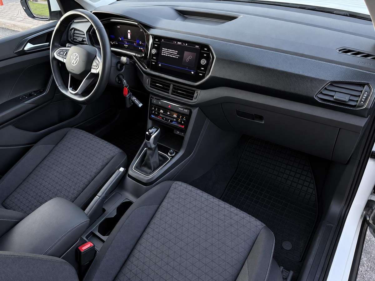 Volkswagen T-Cross - 11