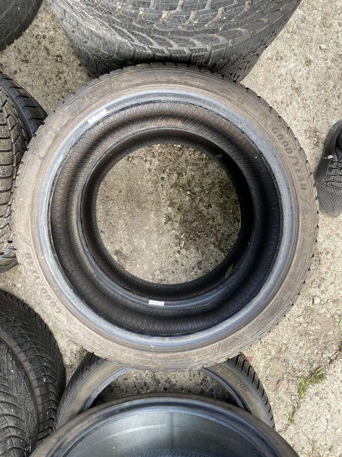 Goodyear UltraGrip performance +, зимние 225/40 R18