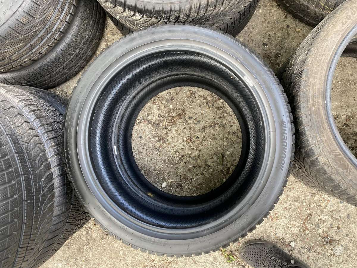 Hankook WinterIcept evo3, winter 225/40 R18