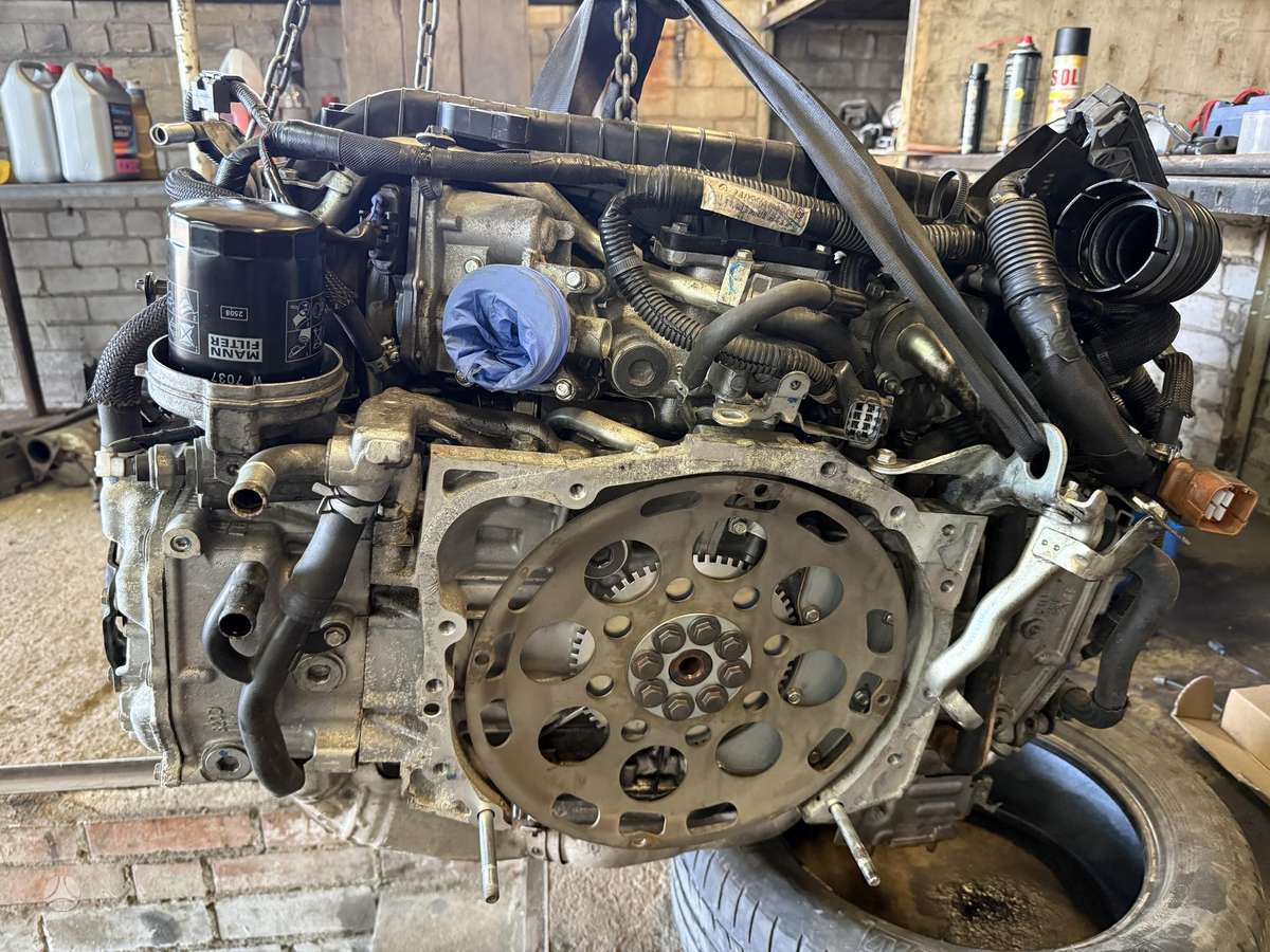Subaru Outback, EE20, engine