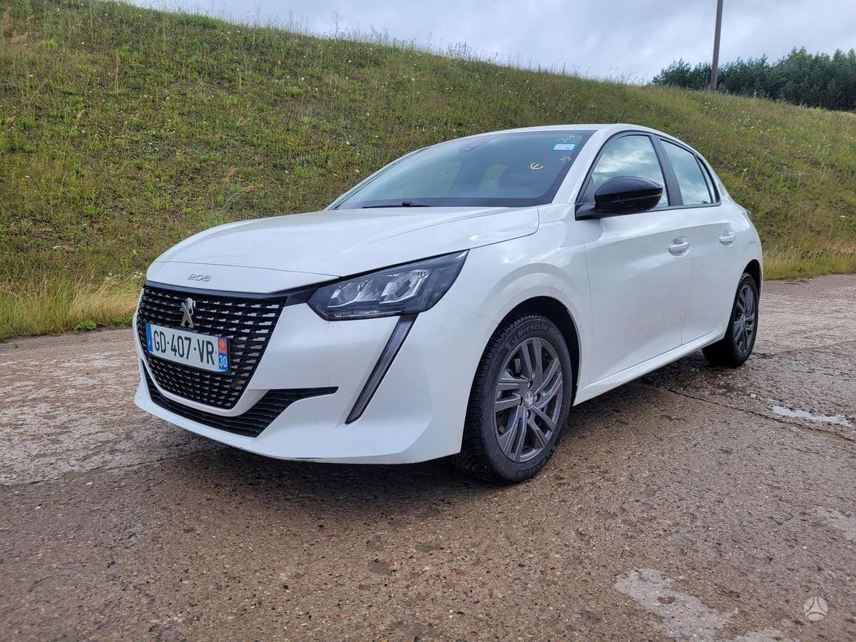 Peugeot 208 - 1
