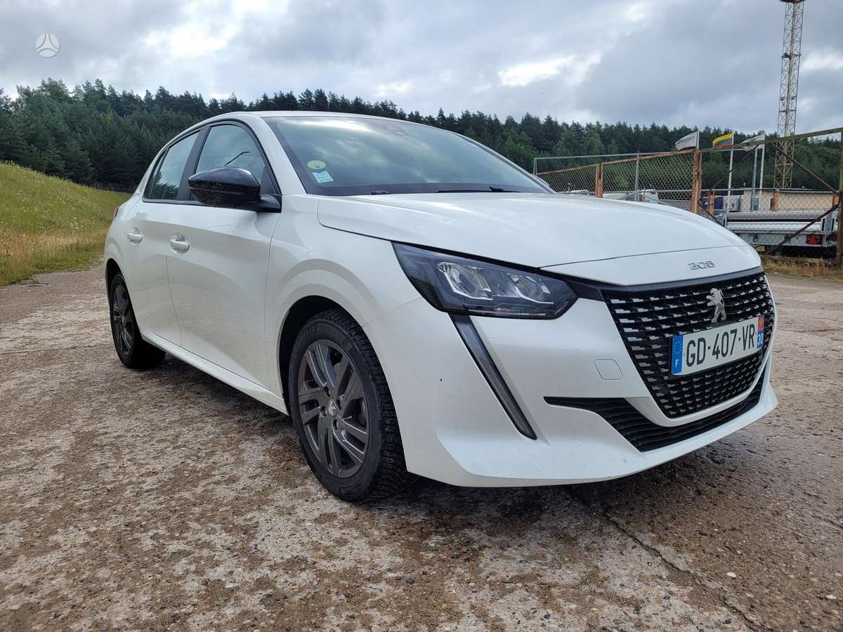 Peugeot 208 - 11