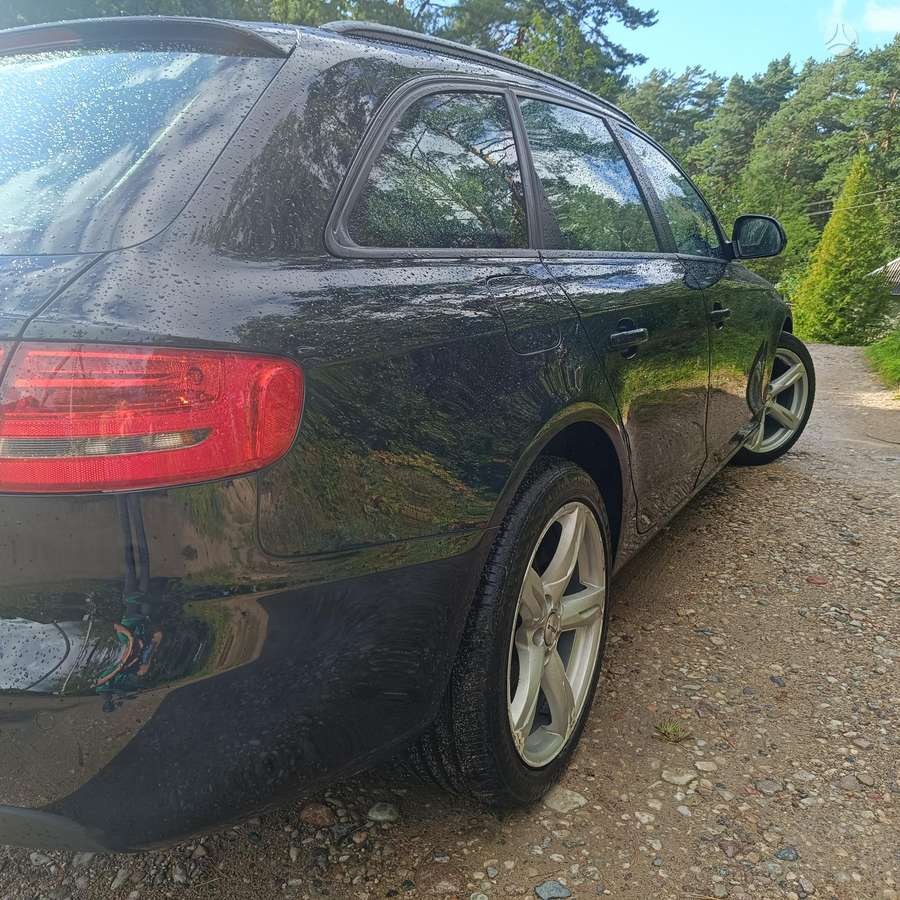 Audi A4, 2.0 l., Универсал