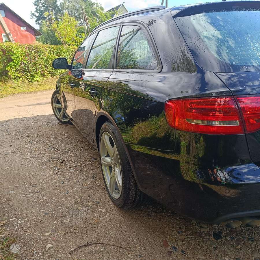 Audi A4, 2.0 l., Универсал