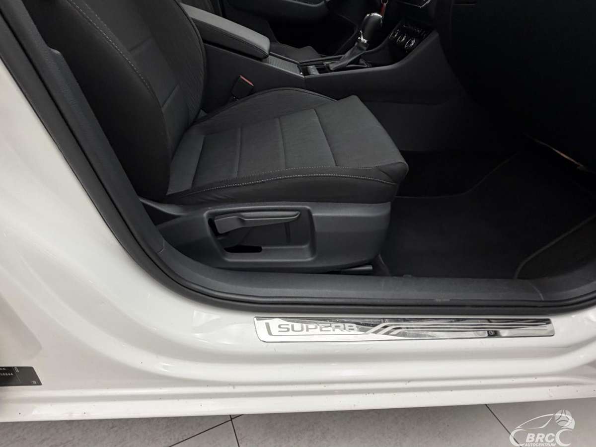 Škoda Superb - 7