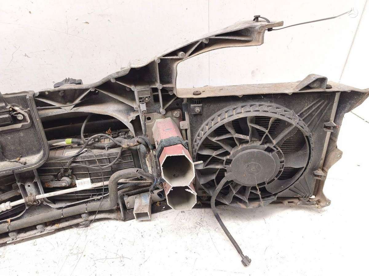 Tesla Model S, 1007256-00-J, radiatorius