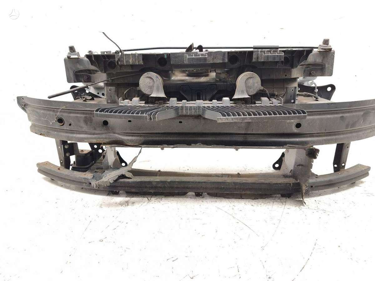 MG MG4 EV radiatorius