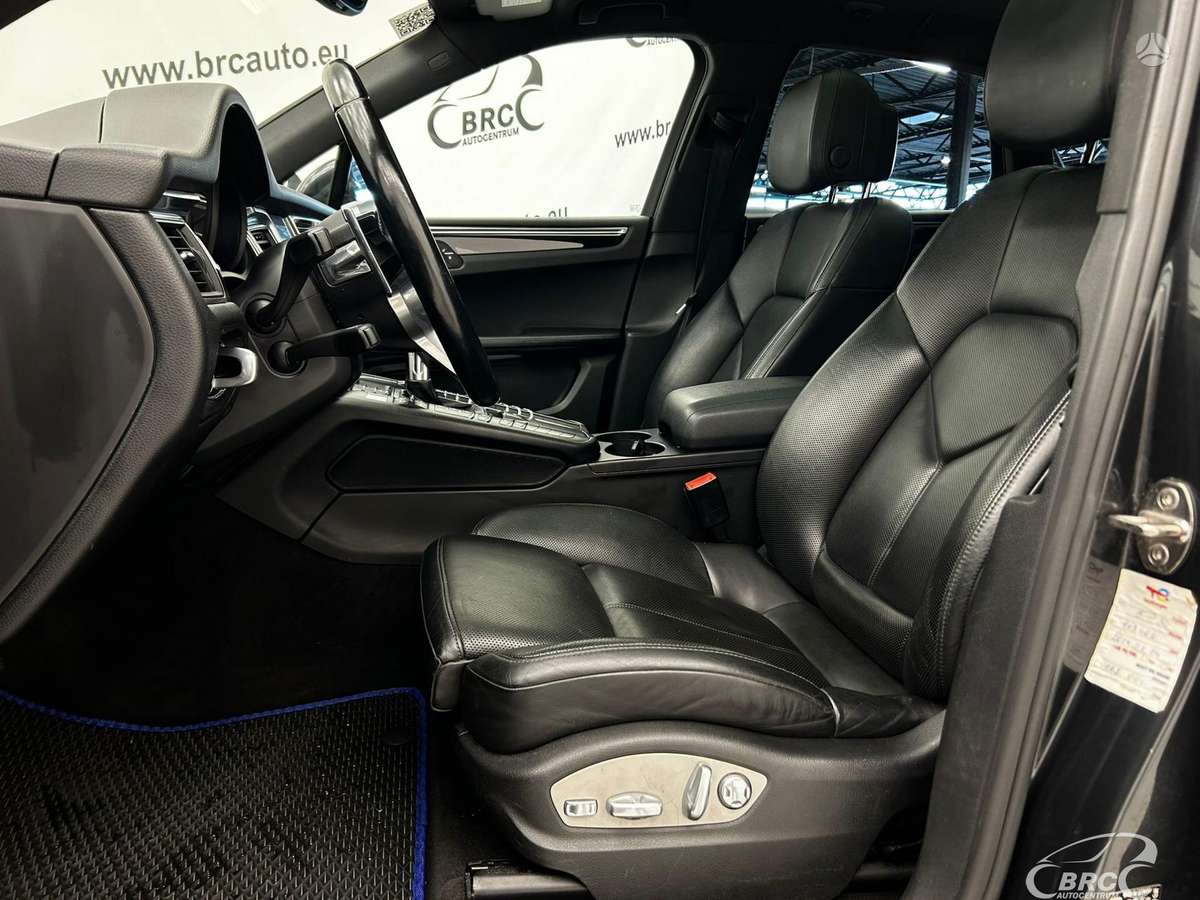 Porsche Macan, 2.0 l., Внедорожник / Кроссовер