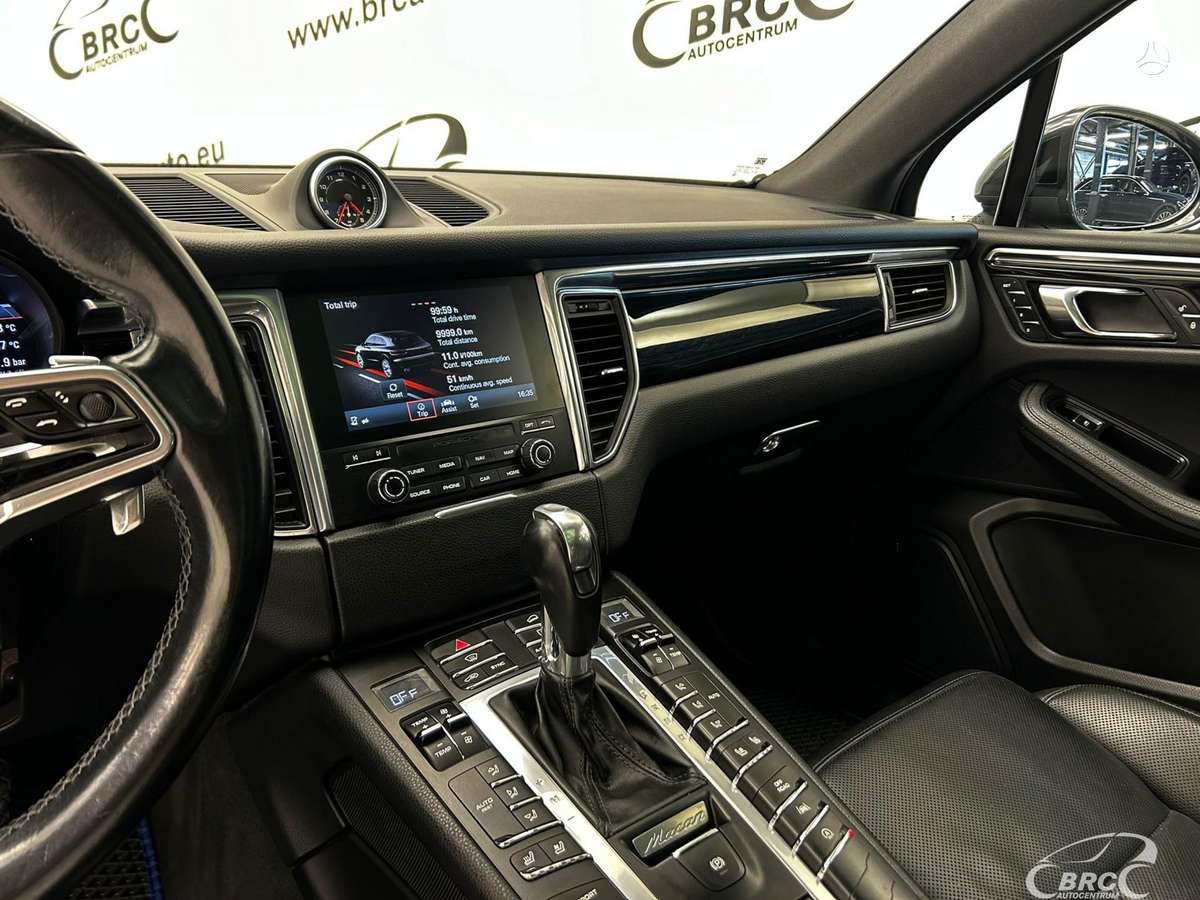 Porsche Macan, 2.0 l., Внедорожник / Кроссовер