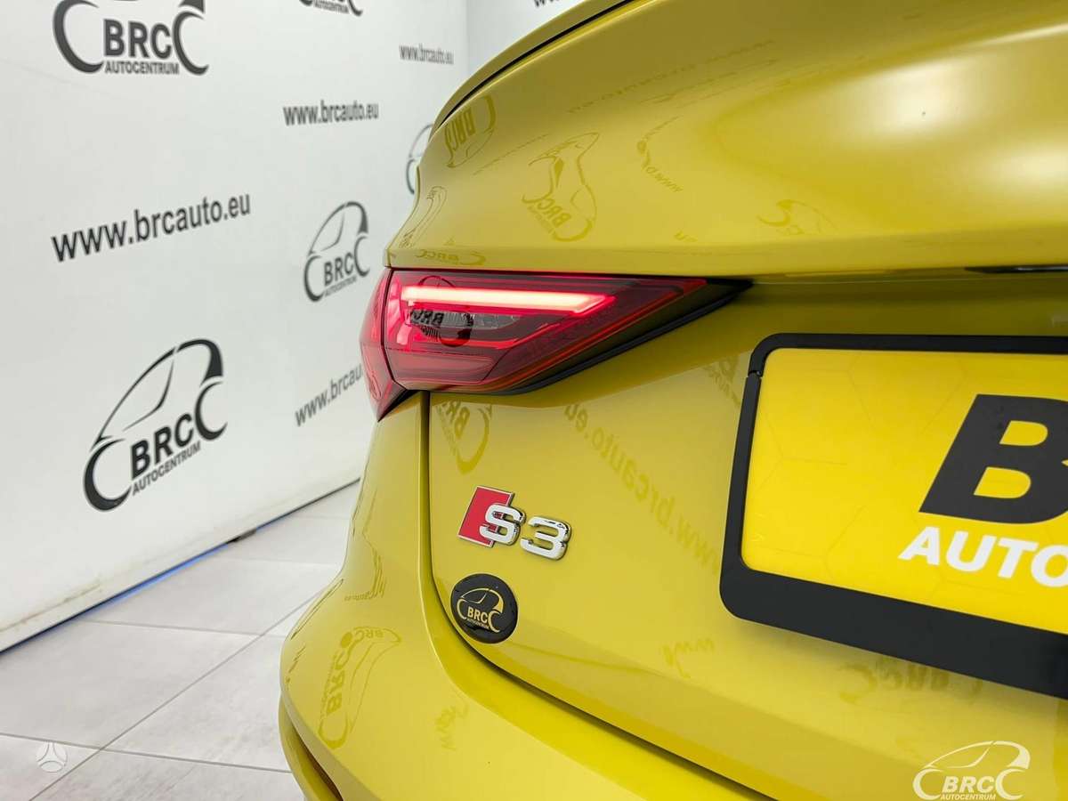 Audi S3, 2.0 l., Седан
