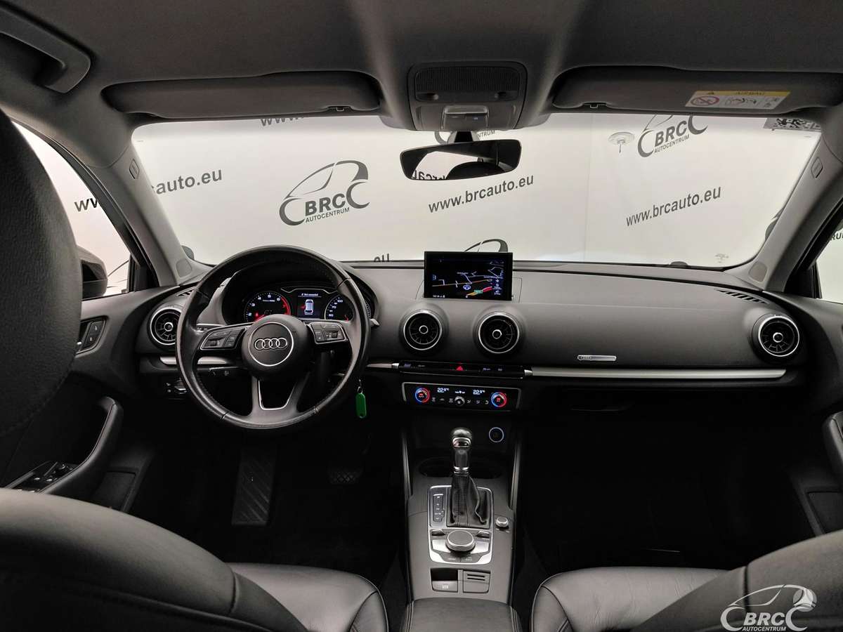 Audi A3, 1.0 l., Хэтчбек
