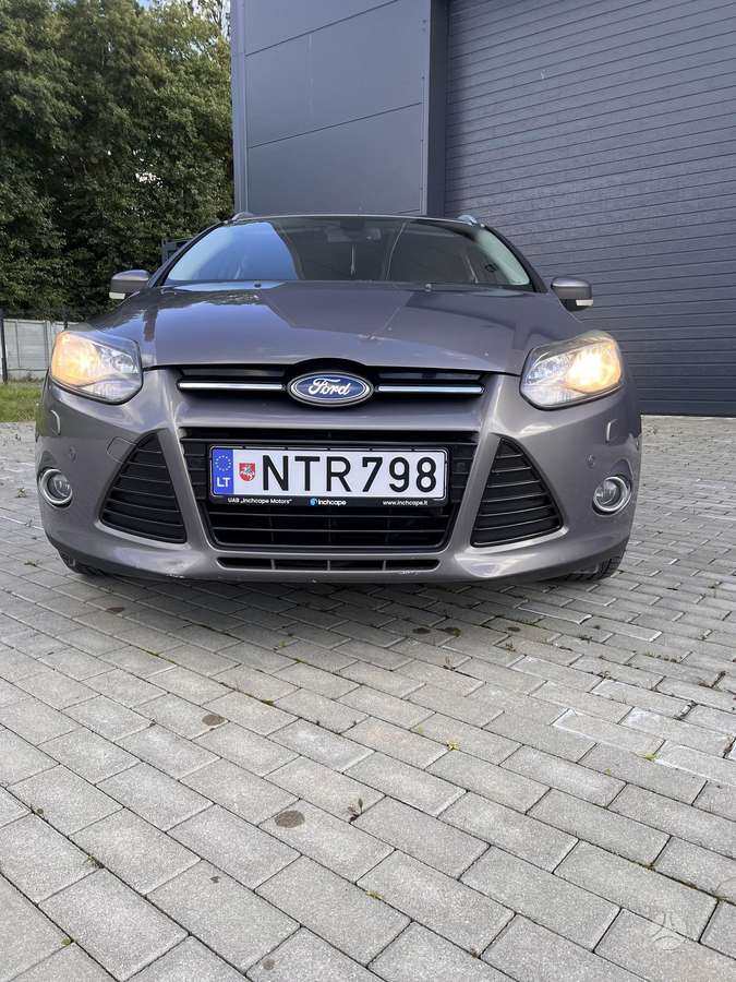 Ford Focus, universalas